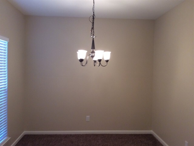 Foto del edificio - 6240 Red Clover Ln