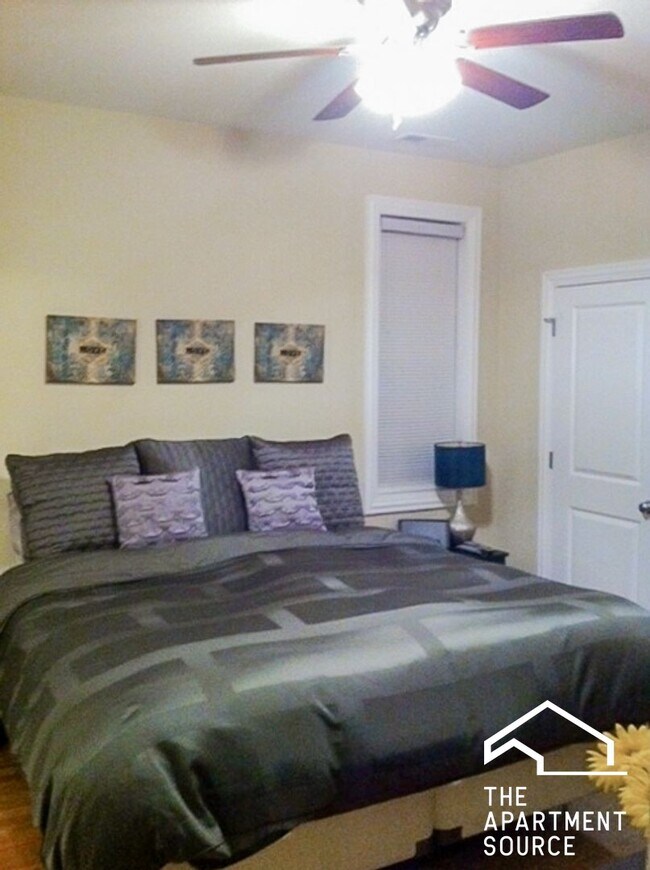 Foto del edificio - 2847 N Southport Ave