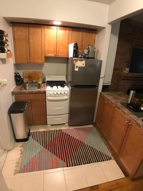 Foto principal - 243 E 33rd St