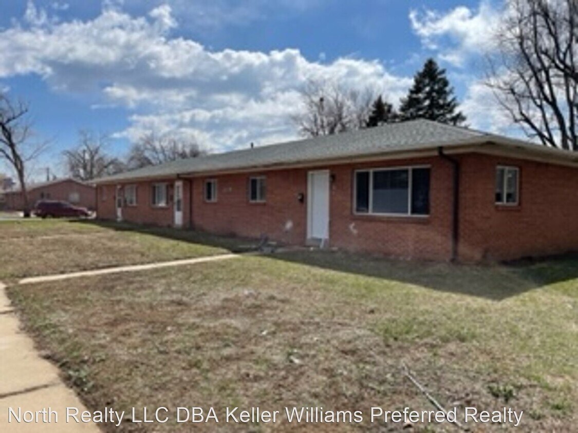 Primary Photo - 2 br, 1 bath House - 2810 Marine St. Unit A