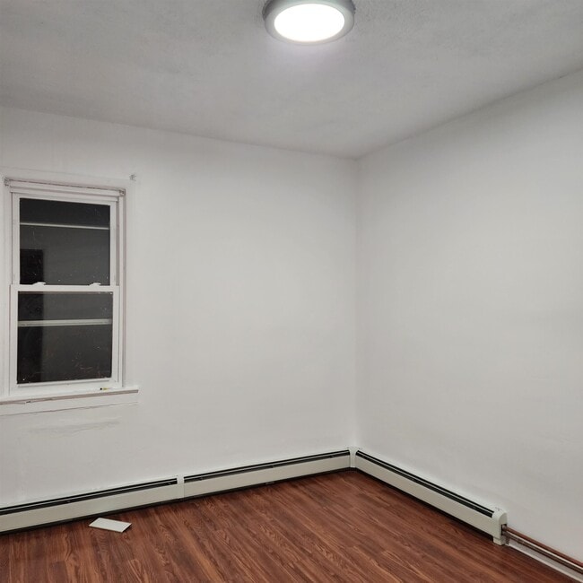 Building Photo - 280 Belmont Ave