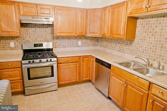 Foto del edificio - 4150 Freeland Ave