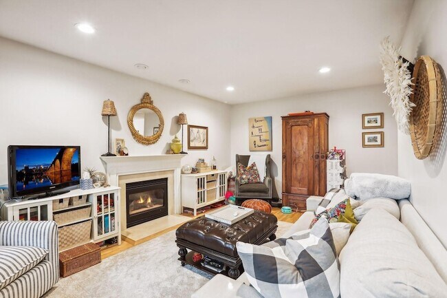 Foto del edificio - 4237 Ottawa Ave S