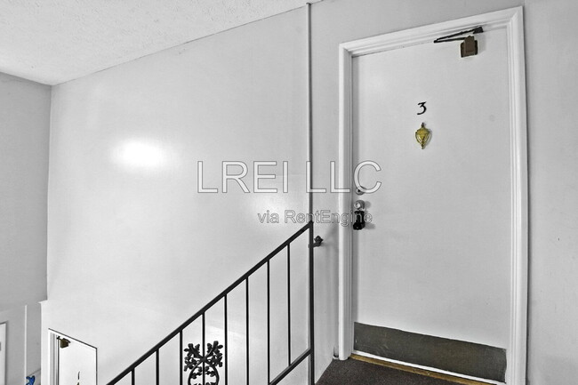 Photo - 3325 Breckenridge Lane Apartment