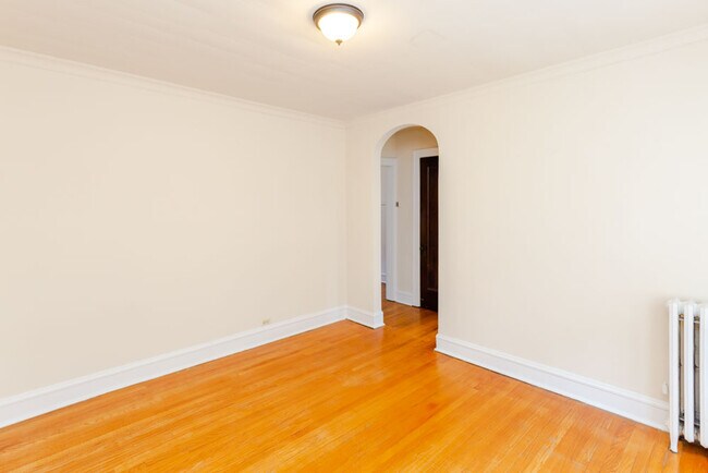 Foto del edificio - 4835 N Hoyne Ave