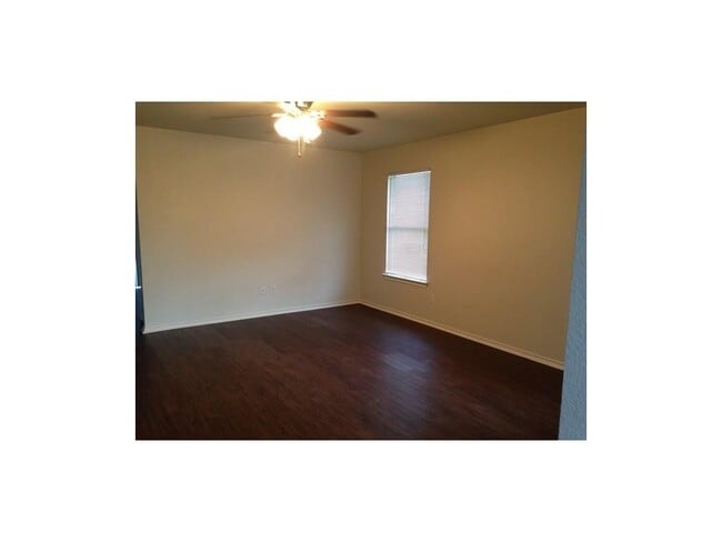 Foto del edificio - 1502 Carriage Hills Trail