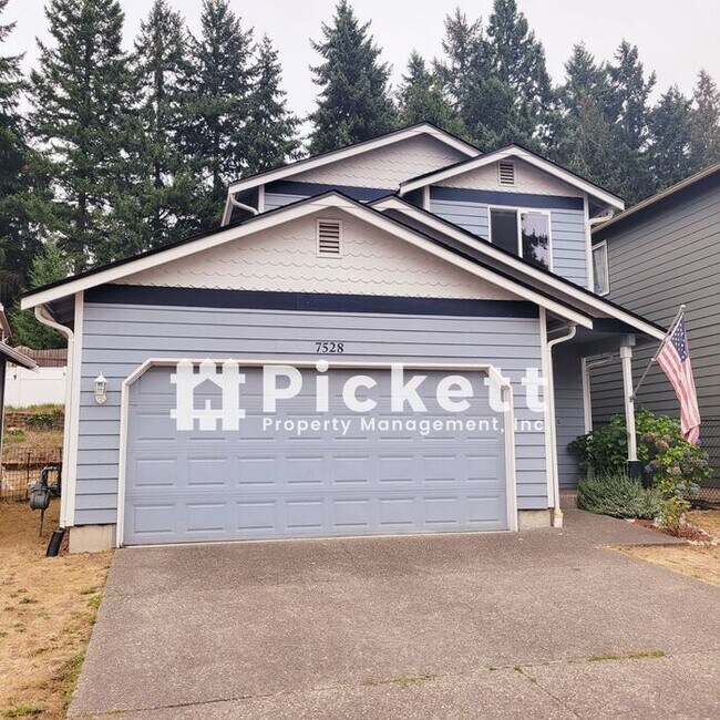 Building Photo - 3 Bedroom in Great Central Kitsap Location