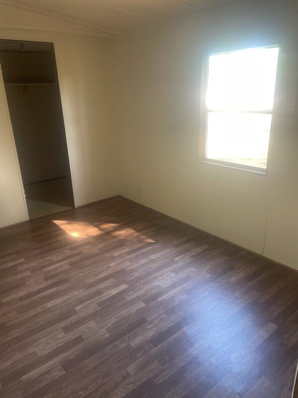 Foto del edificio - 177 Woodrow Run