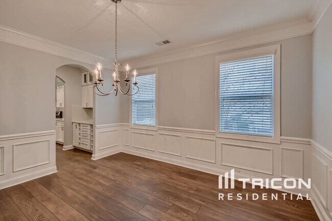 Foto del edificio - 428 Castlebury Ct