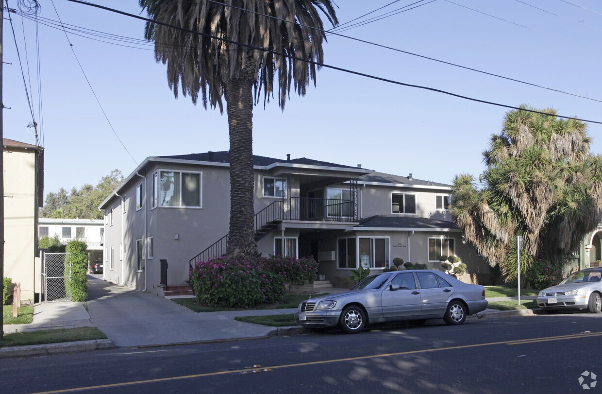 Foto principal - 477 N 2nd St