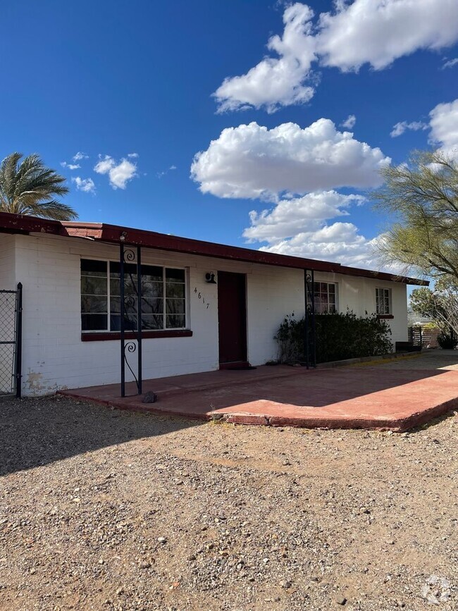 Building Photo - 4617 W Lost Horizon Dr