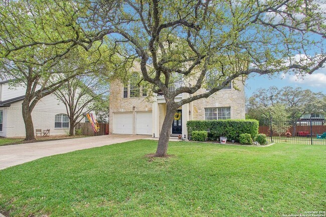 Foto del edificio - 606 Mesa Ln