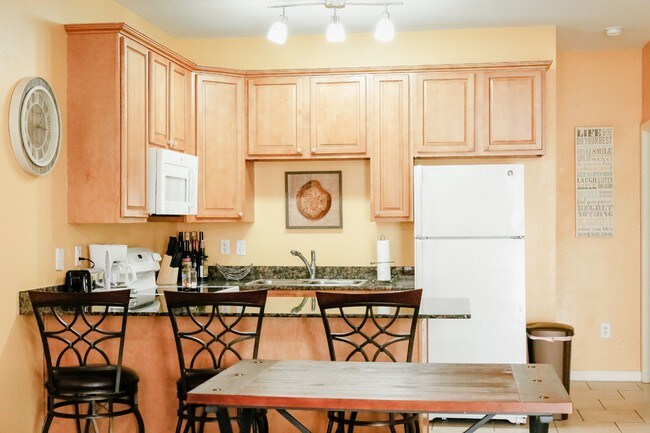 Foto del edificio - 1217 Century Oaks Dr