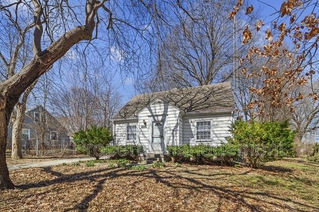 Foto del edificio - 208 Arcadia Dr