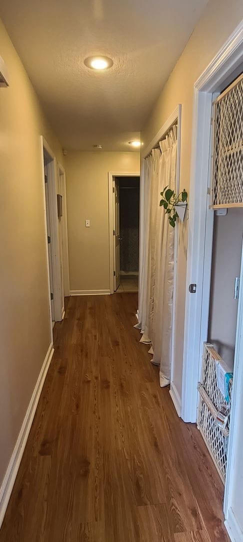 Building Photo - Three bedroom home in the city of Lakeland, GA