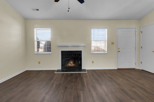 Foto del edificio - 118 Witten Cir