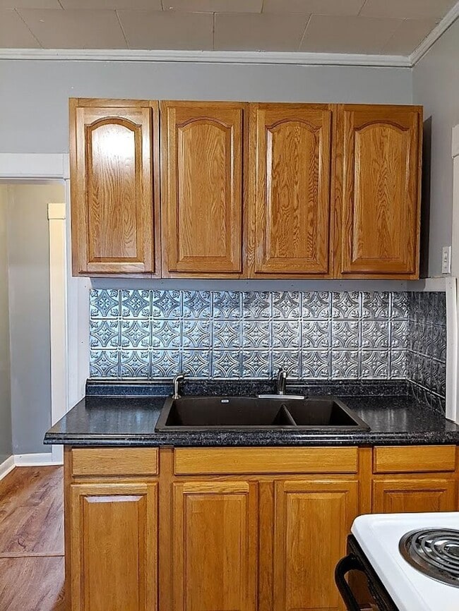 Foto del edificio - 187 Worcester St