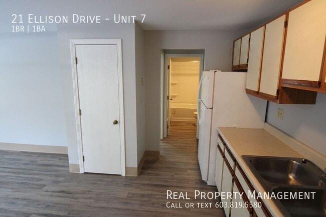 Building Photo - 21 Ellison Dr