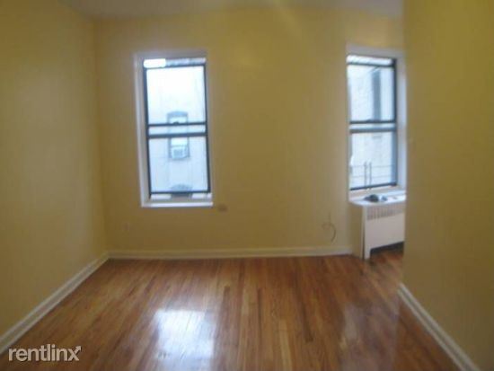 Building Photo - 301 E 108th St