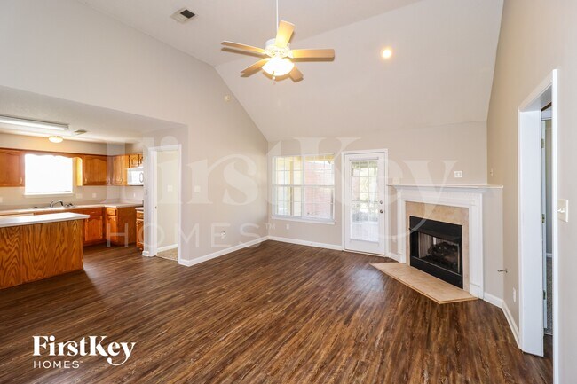 Foto del edificio - 1523 Beringer Dr