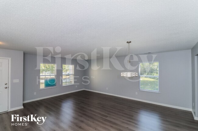 Foto del edificio - 1033 Sycamore Ln