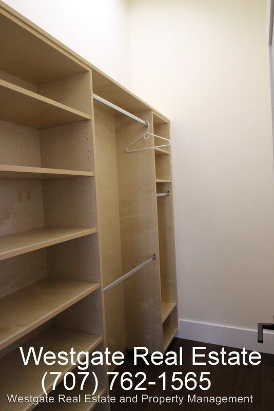 Foto del edificio - 3 br, 2.5 bath House - 9564 Main Street