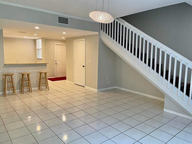 Building Photo - 1536  Coronado Rd  3-35 Weston Fl 33327