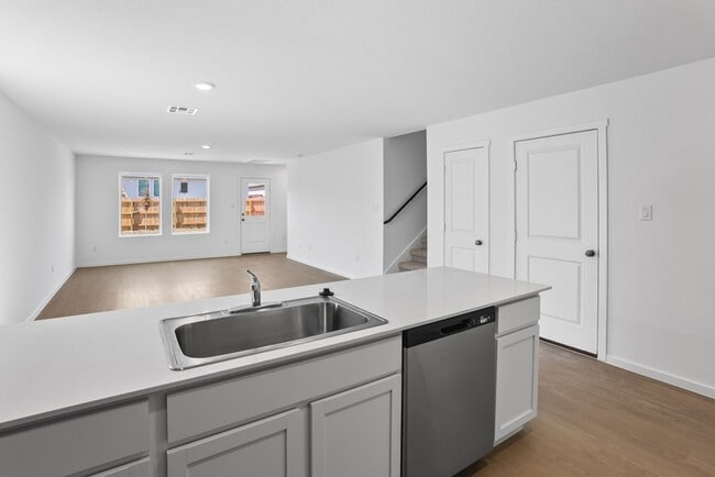 Building Photo - 3432 Canyon Ridge