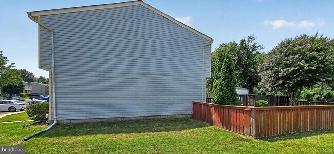 Foto del edificio - 3591 Laurel View Ct