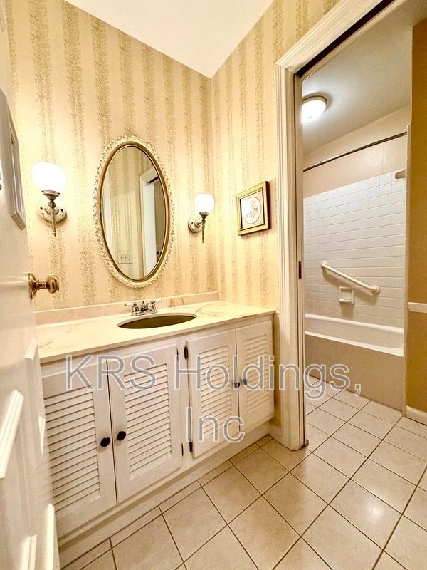 Foto del edificio - 407 Westmoreland Ct