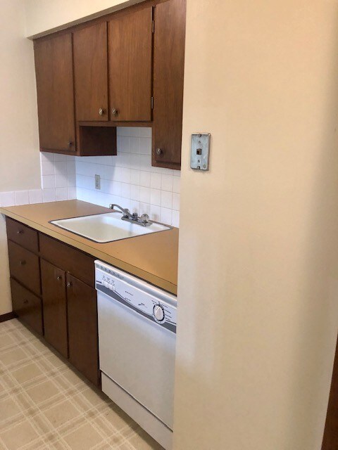Foto del edificio - 3007-3009 Sierra Pkwy