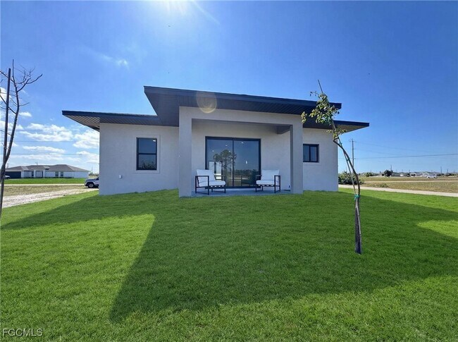 Foto del edificio - 4114 NW 38th St