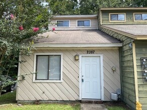 Building Photo - 2387 Sandpiper St
