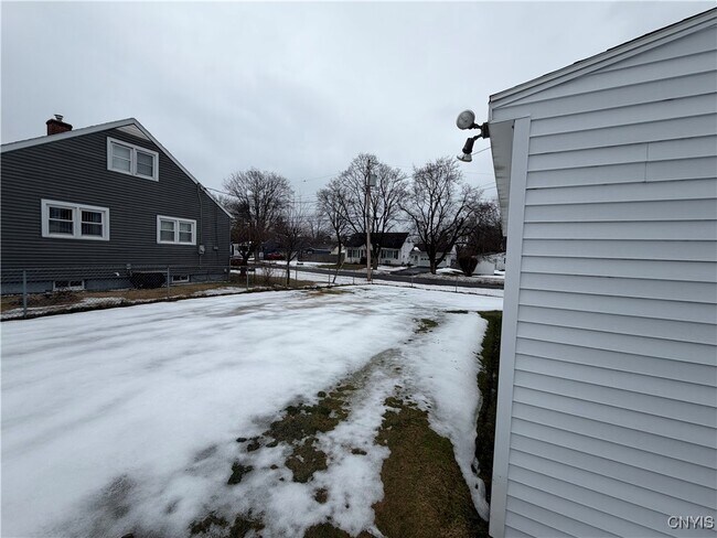 Foto del edificio - 501 Rockhaven Rd