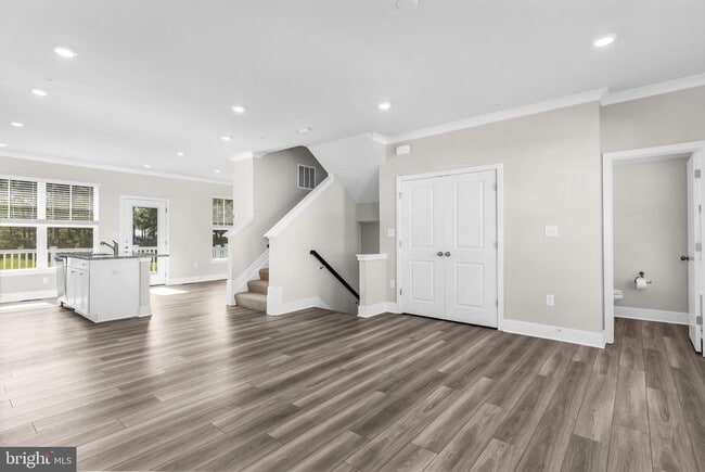 Foto del edificio - 2110 Winterberry Ln