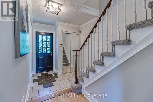 Building Photo - 710 Hayes Ave