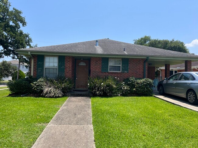 Building Photo - 6777 Colbert St