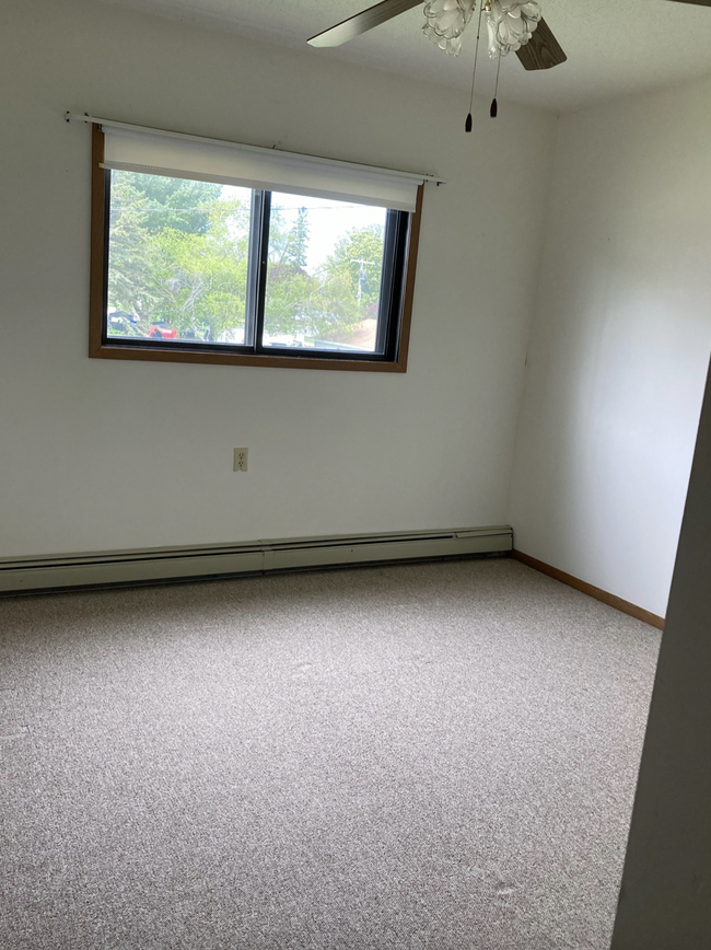 Foto del edificio - 440 3rd St SE