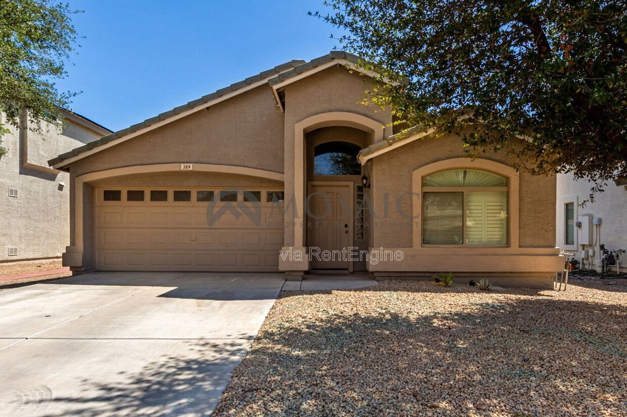 Primary Photo - 389 E Angeline Ave