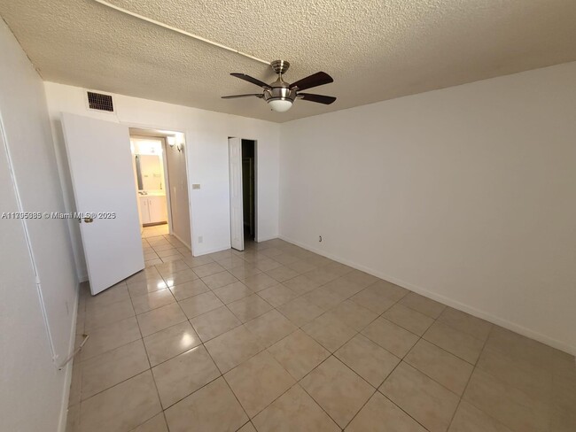 Building Photo - 801 NW 47th Ave