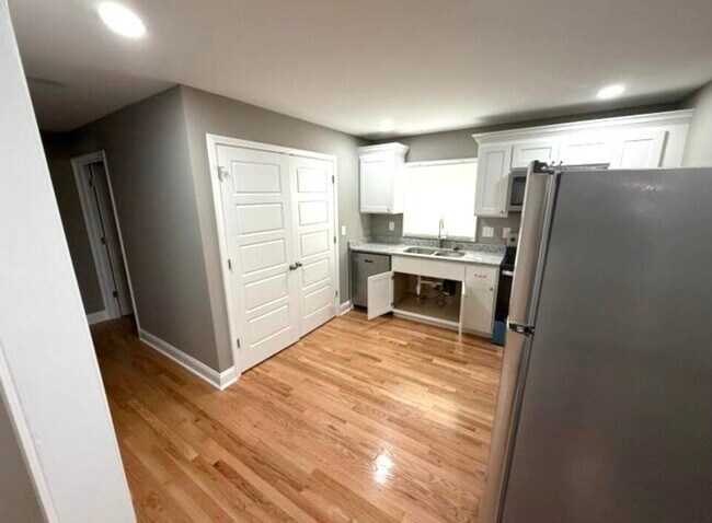 Foto del edificio - 402 Gunn St