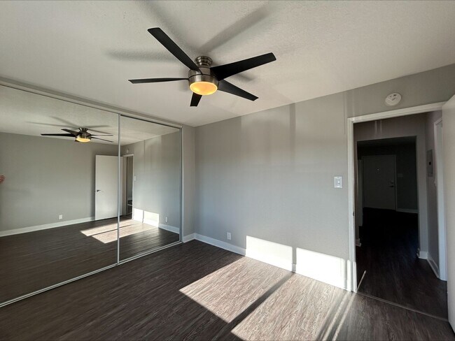 Interior Photo - The Circle Apartments at Long Beach