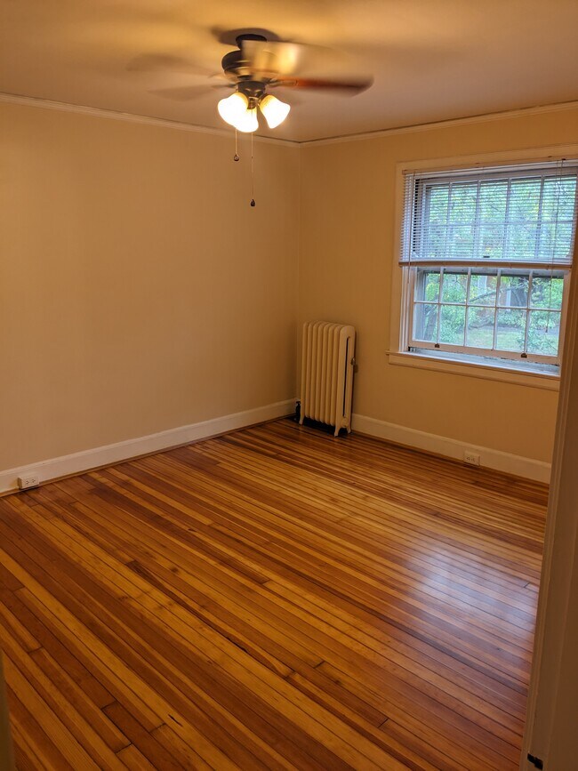 Foto del edificio - 3901 Plainville Rd
