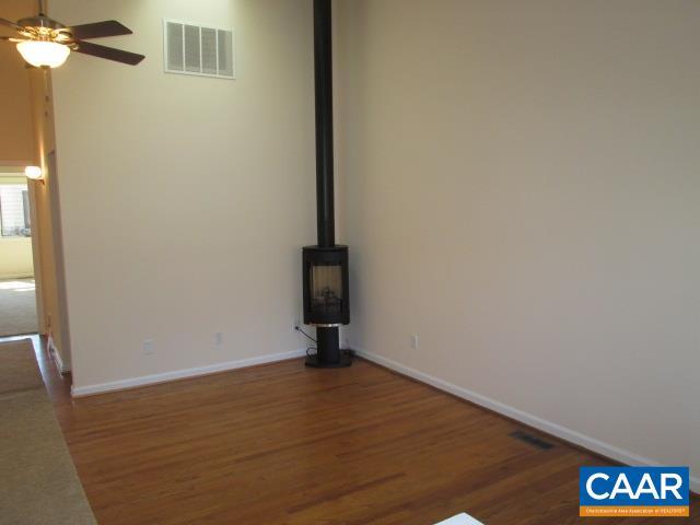 Foto del edificio - 1283 Branchlands Dr