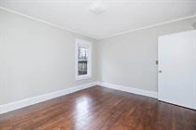 Building Photo - 1873-1875-1875 Northampton St