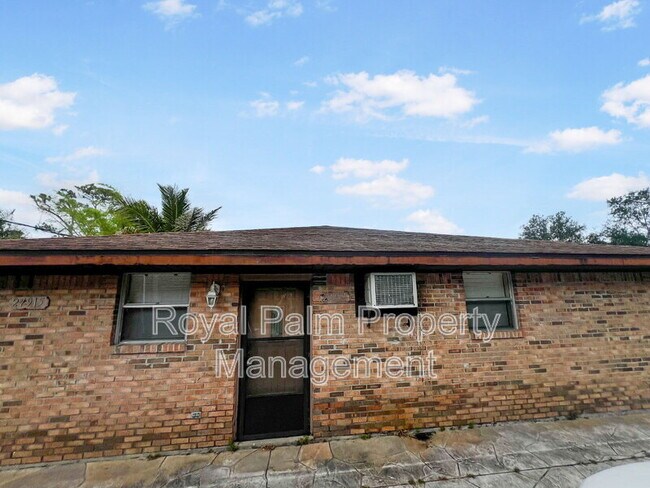 Foto del edificio - 27917 Washington St