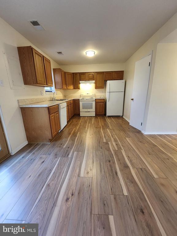 Building Photo - 4528 Appledale Ct