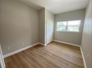 Building Photo - 6310 Dogwood Dr