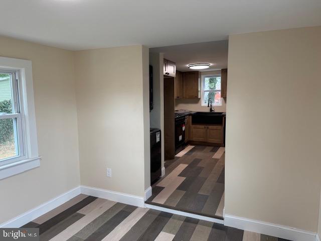 Foto del edificio - 2185 E Wheat Rd