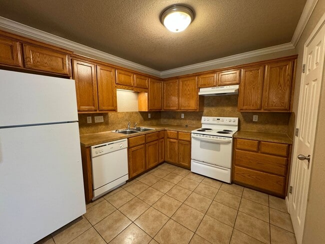 Foto del edificio - 1300 Powder River Dr